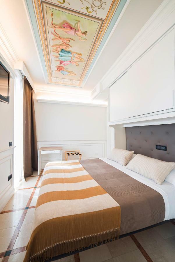 Opera Arte Rooms ปอร์โตเรกานาติ ภายนอก รูปภาพ