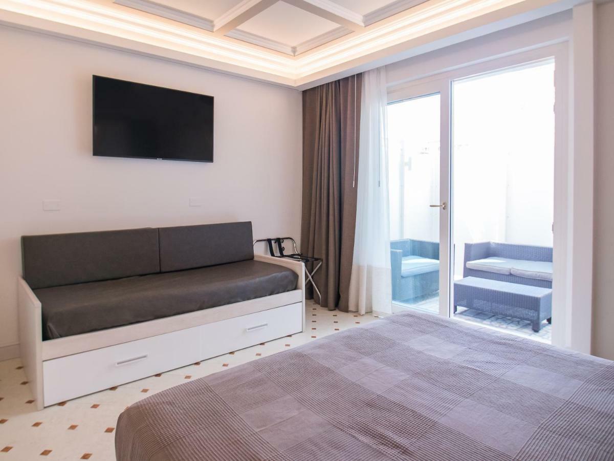 Opera Arte Rooms ปอร์โตเรกานาติ ภายนอก รูปภาพ